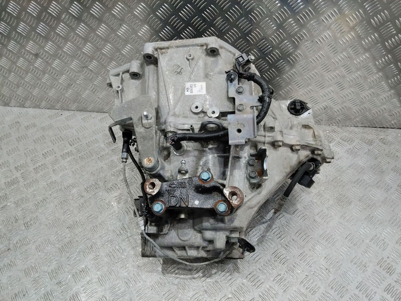 КПП механическая (МКПП) Nissan Qashqai 2 поколение 2013, 1.6 л., дизель, МКПП, BB60D, BB60DVA