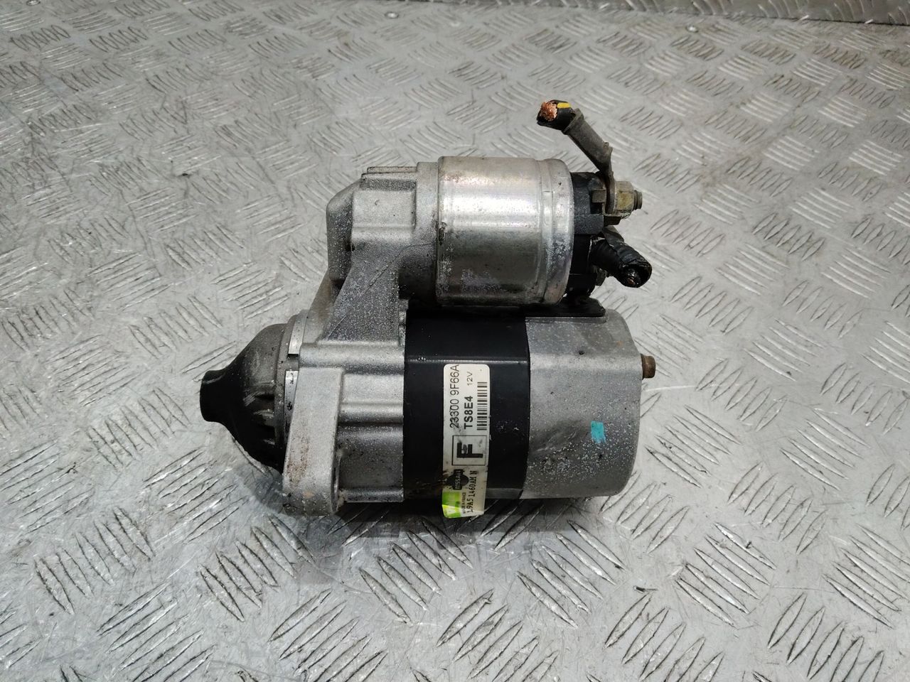 стартер Nissan Almera N16 2003, 1.5 л., QG15DE, бензин, МКПП, 233009F66A