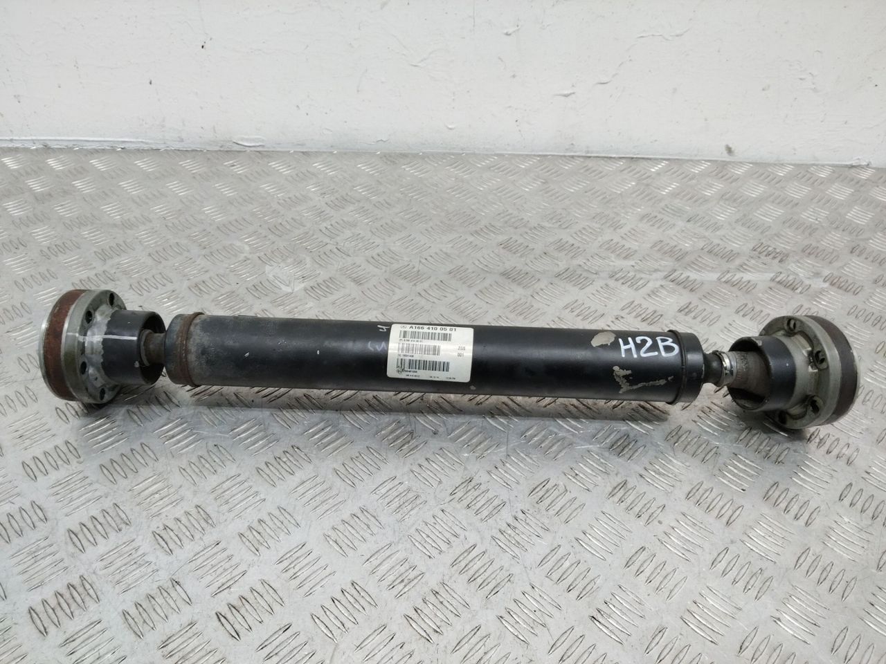 карданный вал Mercedes-Benz GL-Класс X166 2015, 5.5 л., M 157.982, бензин, АКПП, A1664100501