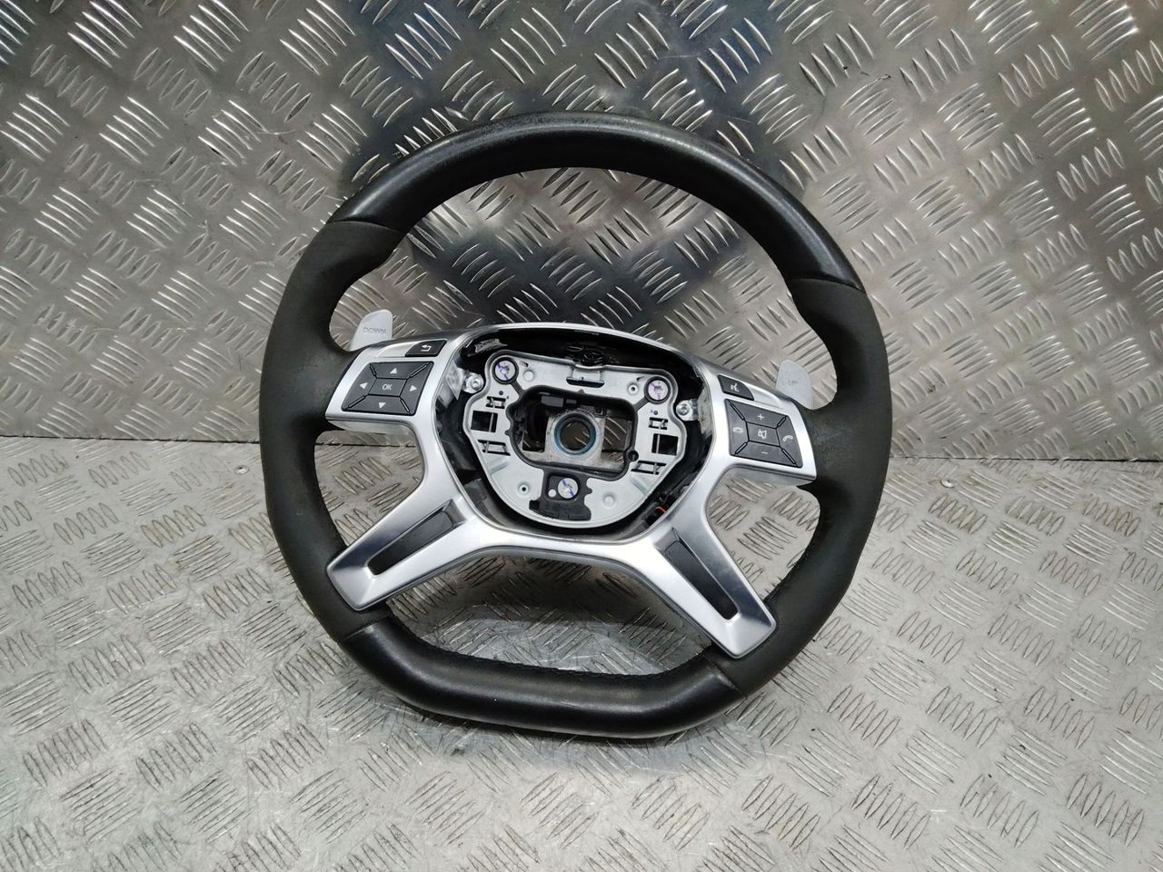 руль Mercedes-Benz GL-Класс X166 2015, 5.5 л., M 157.982, бензин, АКПП, A1664601018