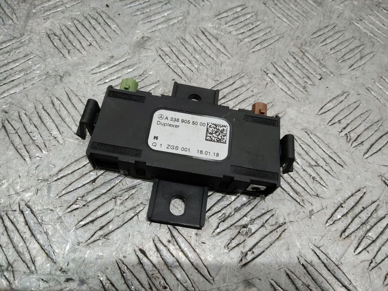 антенна Mercedes-Benz GLC-Класс X253/C253 2018, A2389055000