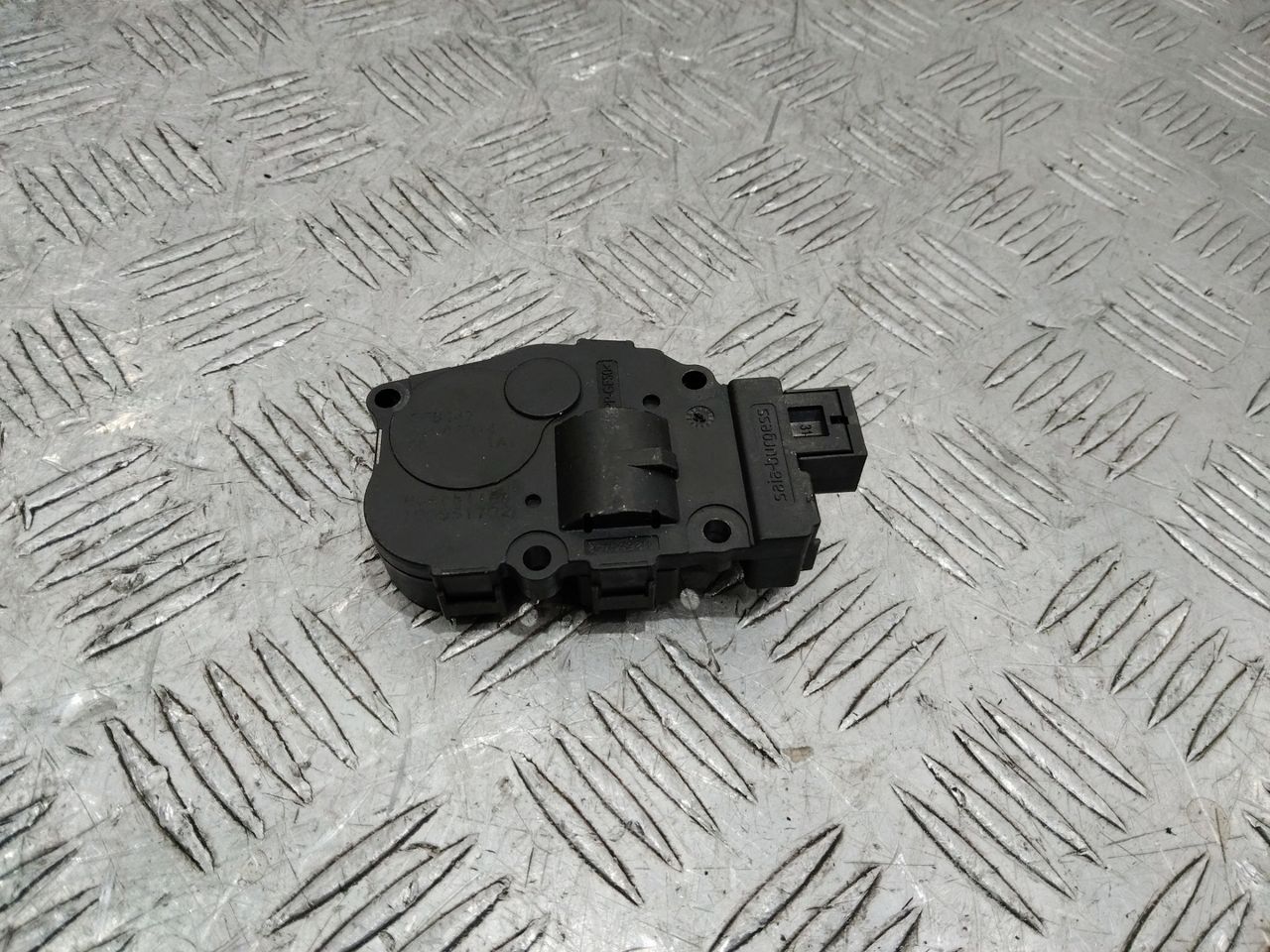 моторчик заслонки печки Mercedes-Benz GL-Класс X166 2014, 410475522
