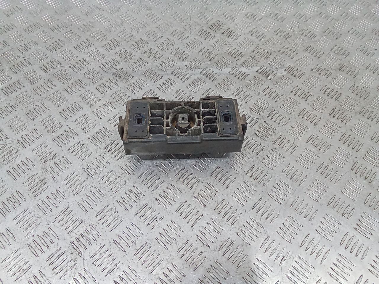 опора под домкрат (поддомкратная подушка) Mercedes-Benz GL-Класс X166 2014, A2046920028, A1666900334