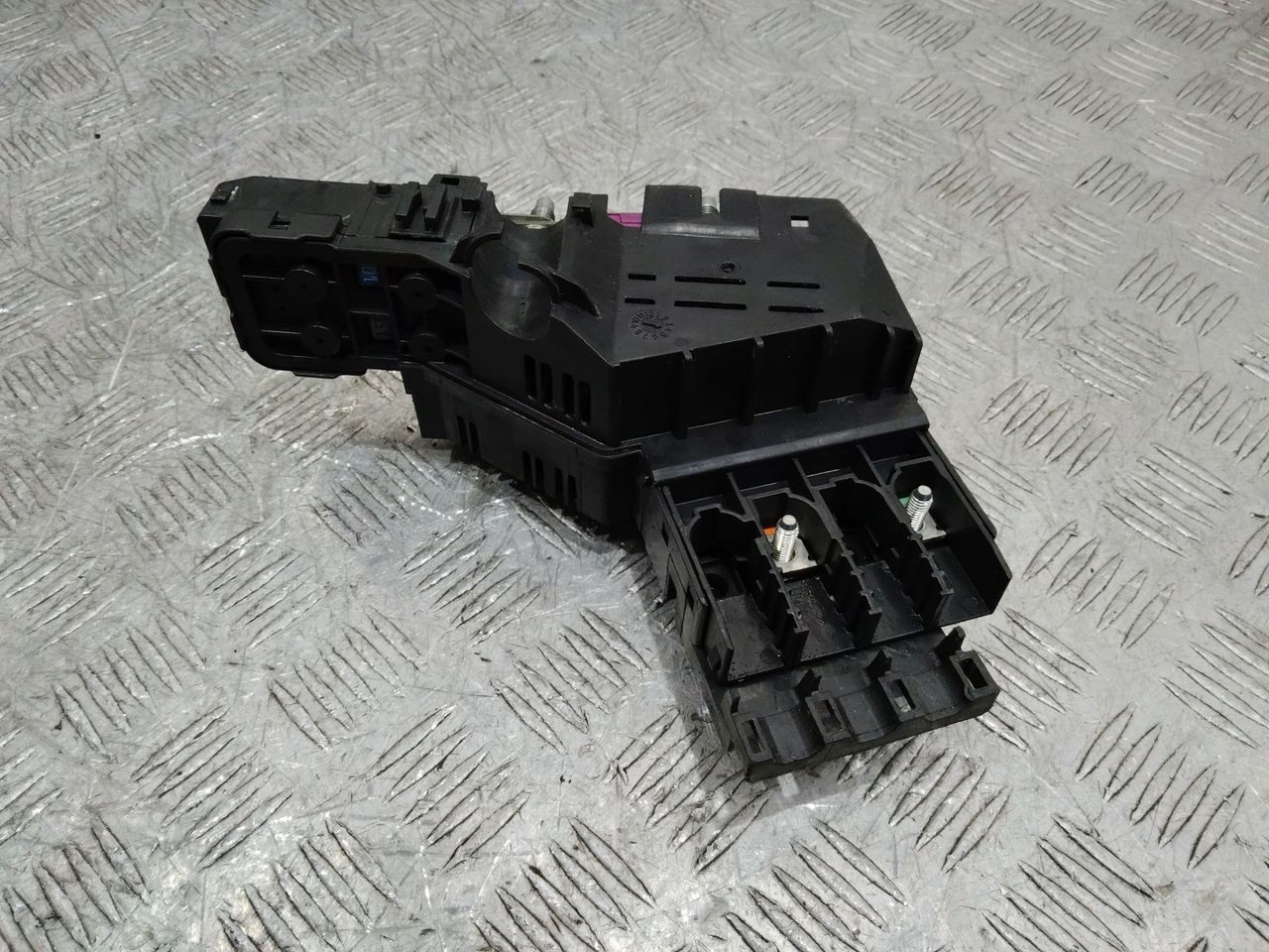 блок предохранителей Mercedes-Benz GL-Класс X166 2014, 20546262501, A1665402450
