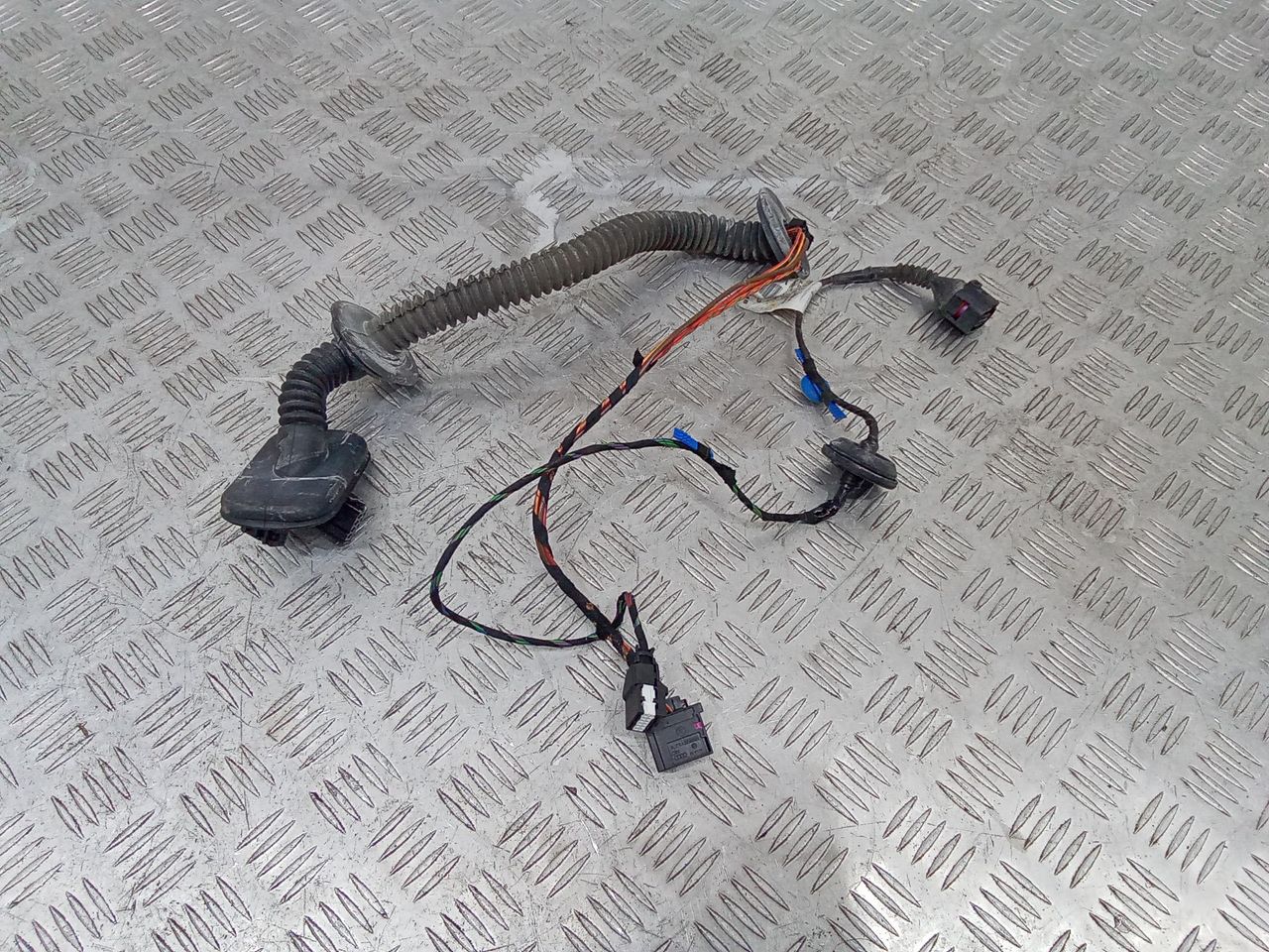 дверная проводка Volkswagen Touareg 1 поколение 2004, 7L6971694B