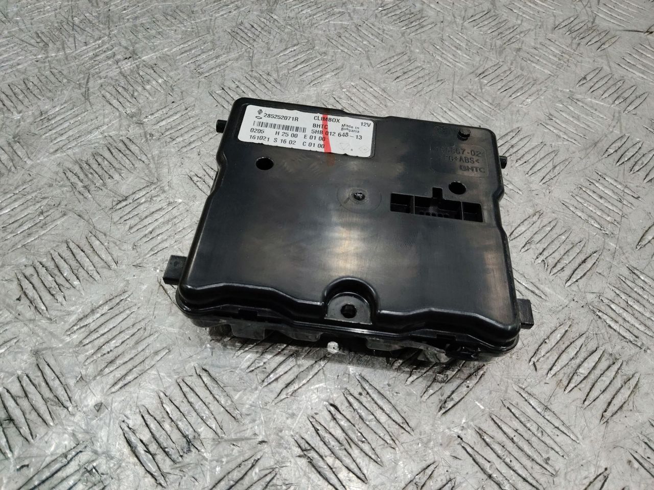 блок управления печки / климат-контроля Renault Megane 4 поколение 2018, 285252071R