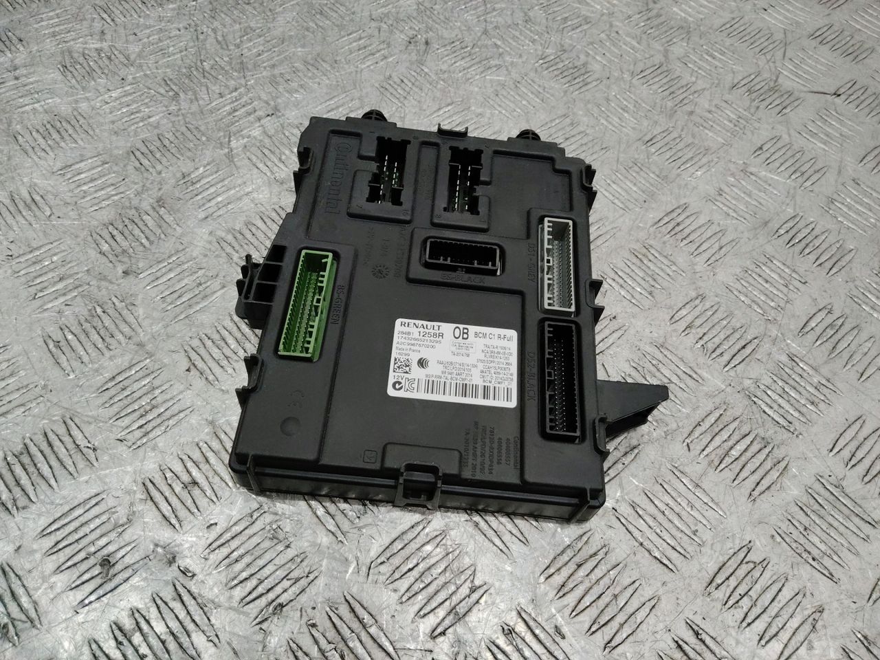 блок комфорта Renault Megane 4 поколение 2018, 284B11258R