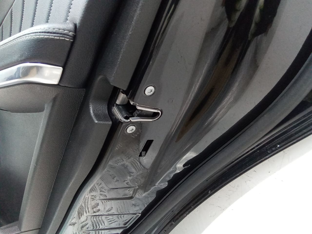 замок двери задней правой Mercedes-Benz GL-Класс X166 2014