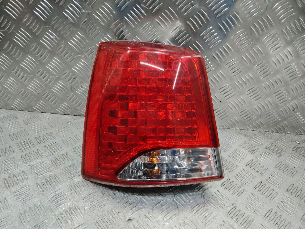 фонарь задний левый Kia Sorento 2 поколение 2009, 92401-2P0