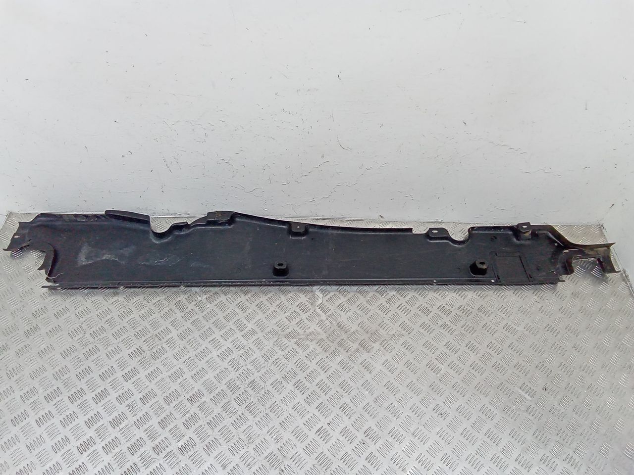 защита днища Volkswagen Touareg 1 поколение 2007, 7L0825212