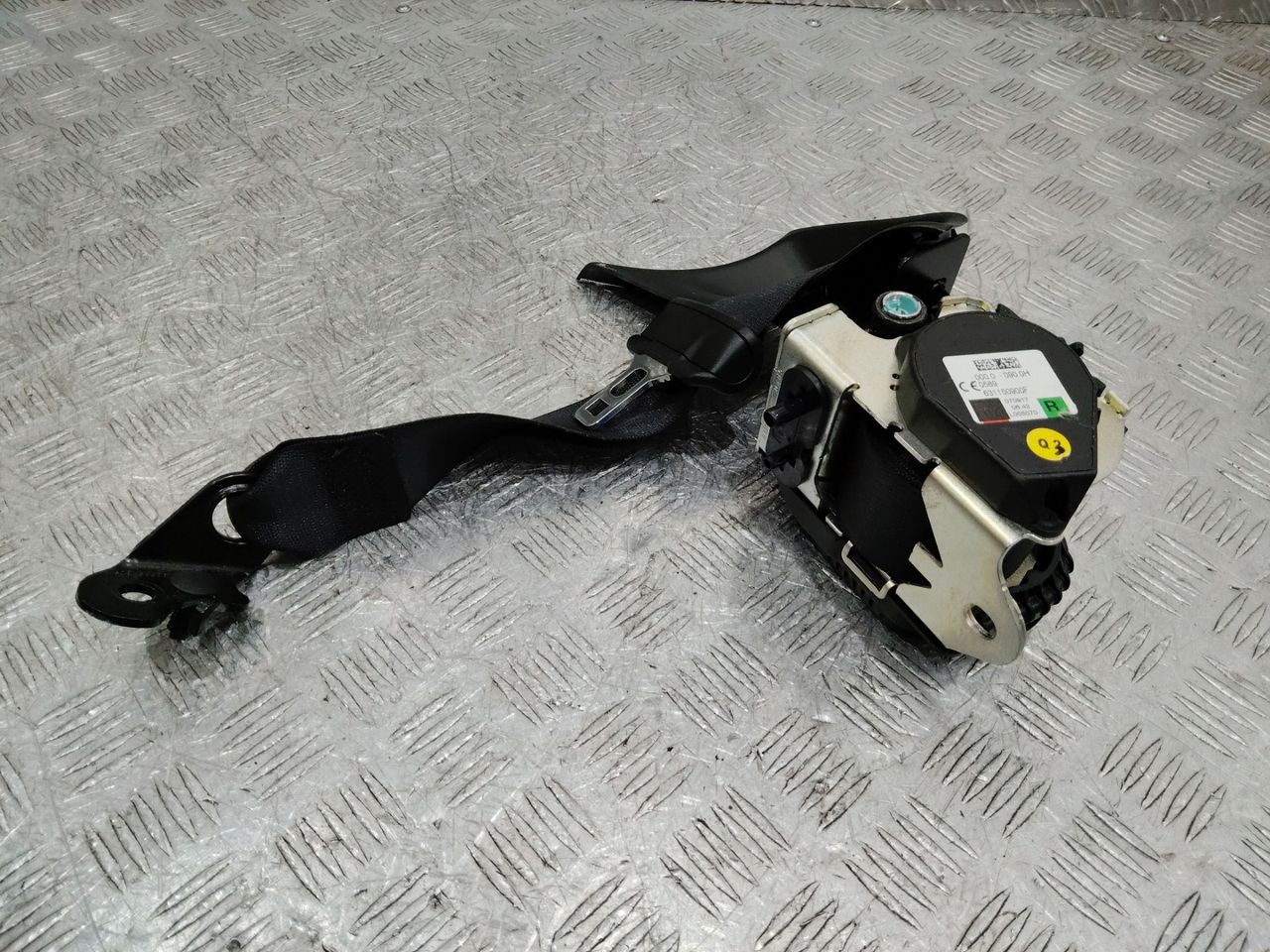 ремень безопасности Mercedes-Benz E-Класс W213/S213/C238/A238 2017, 631150900F