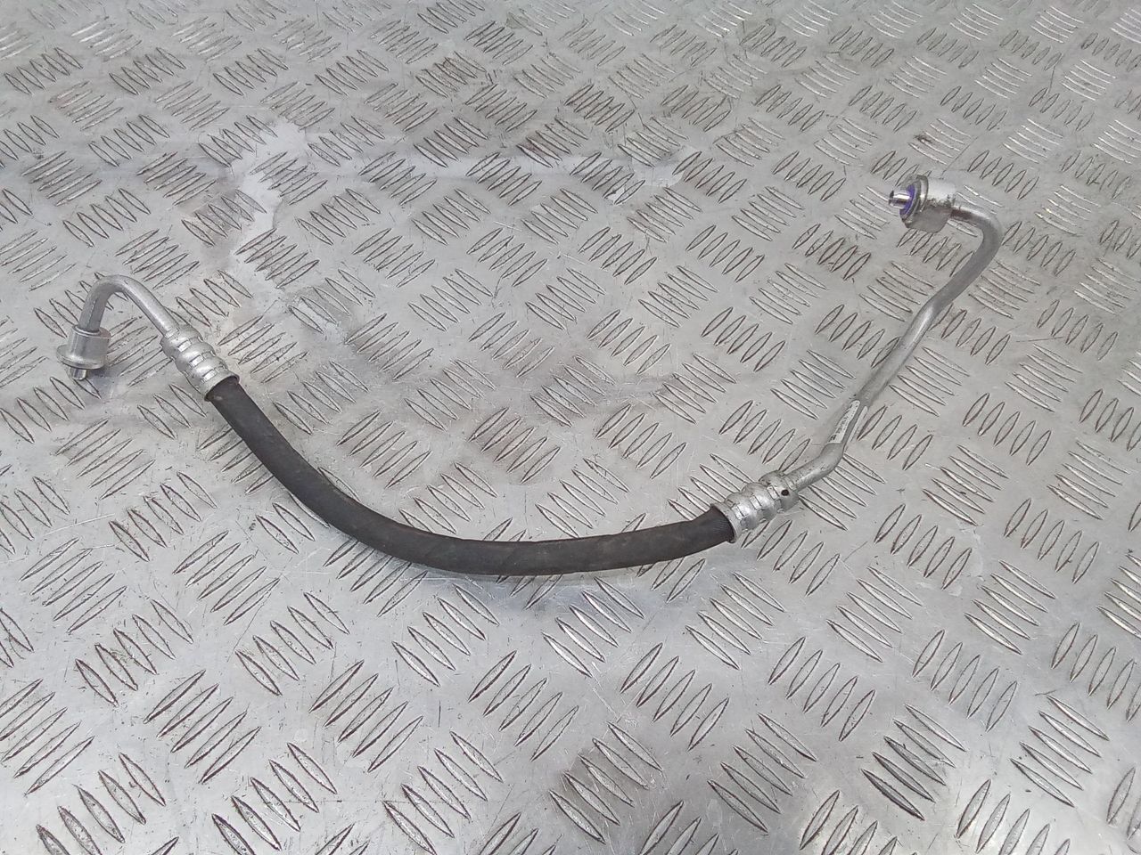 трубка кондиционера Mercedes-Benz GLC-Класс X253/C253 2018, A2138305100