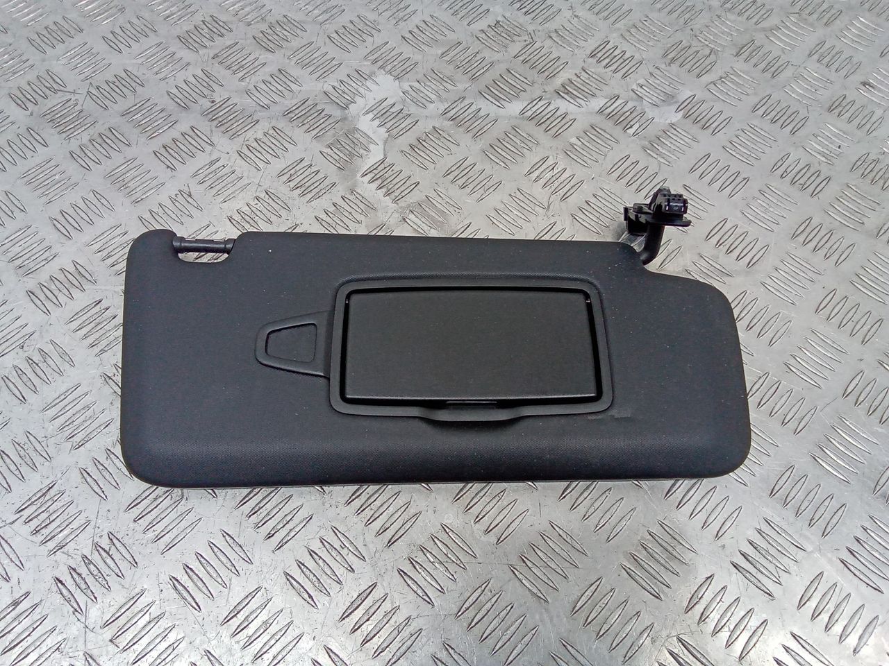 козырек солнцезащитный Mercedes-Benz GLE W166 2018, A2058107804