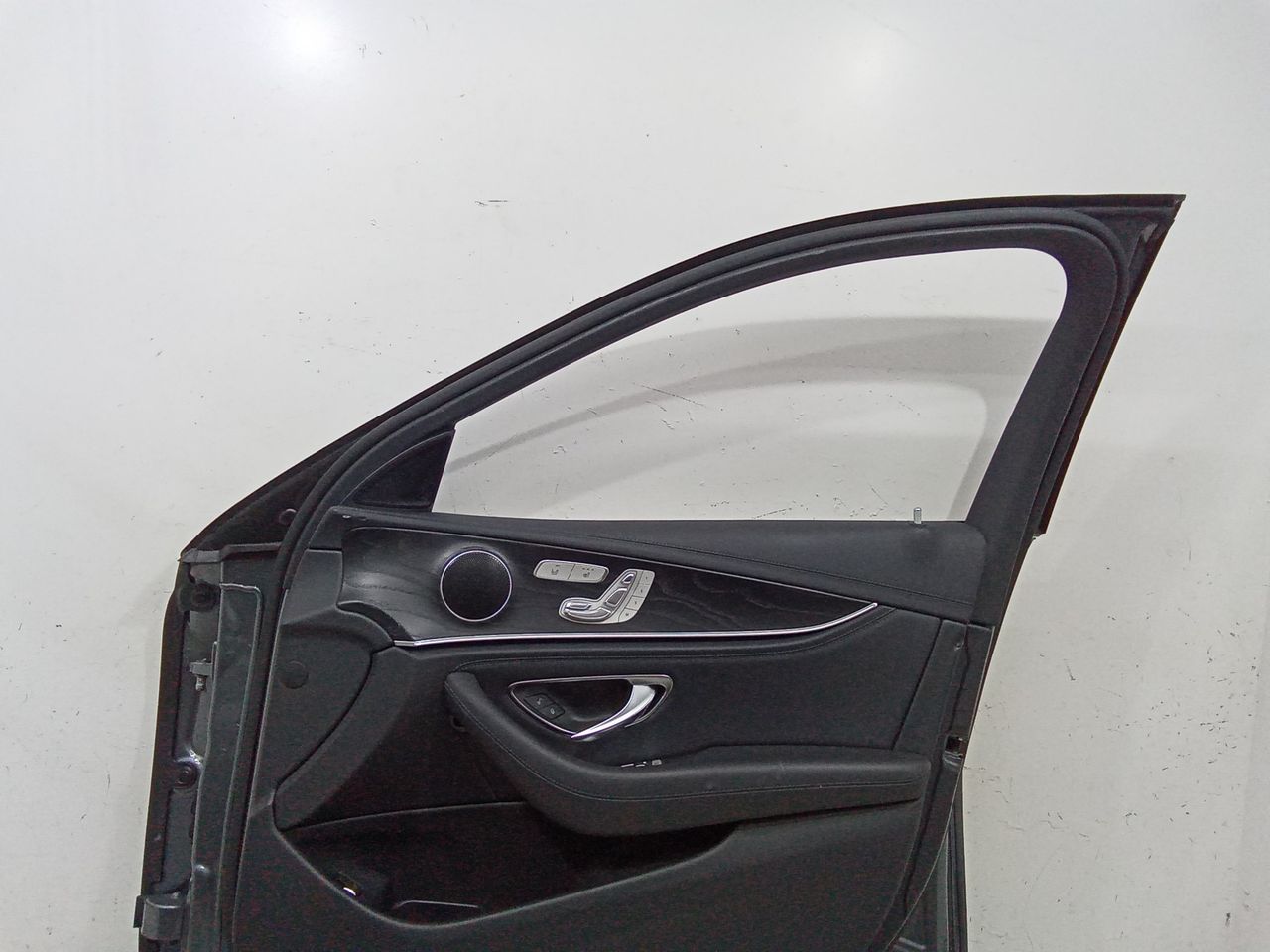 стеклоподъемник электрический передний правый Mercedes-Benz E-Класс W213/S213/C238/A238 2017