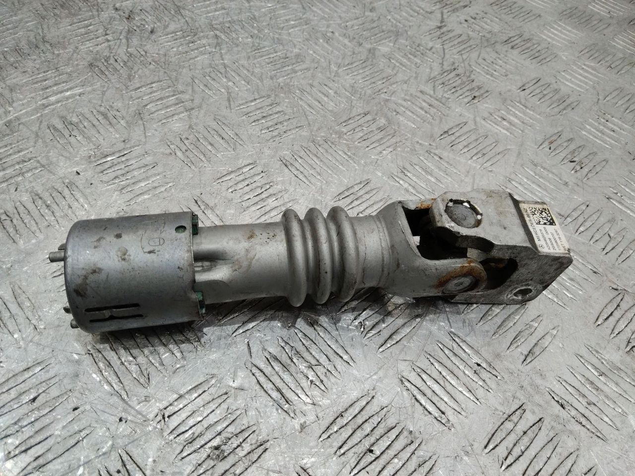рулевой карданчик Mercedes-Benz E-Класс W213/S213/C238/A238 2018, 2.0 л., дизель, A2054620378