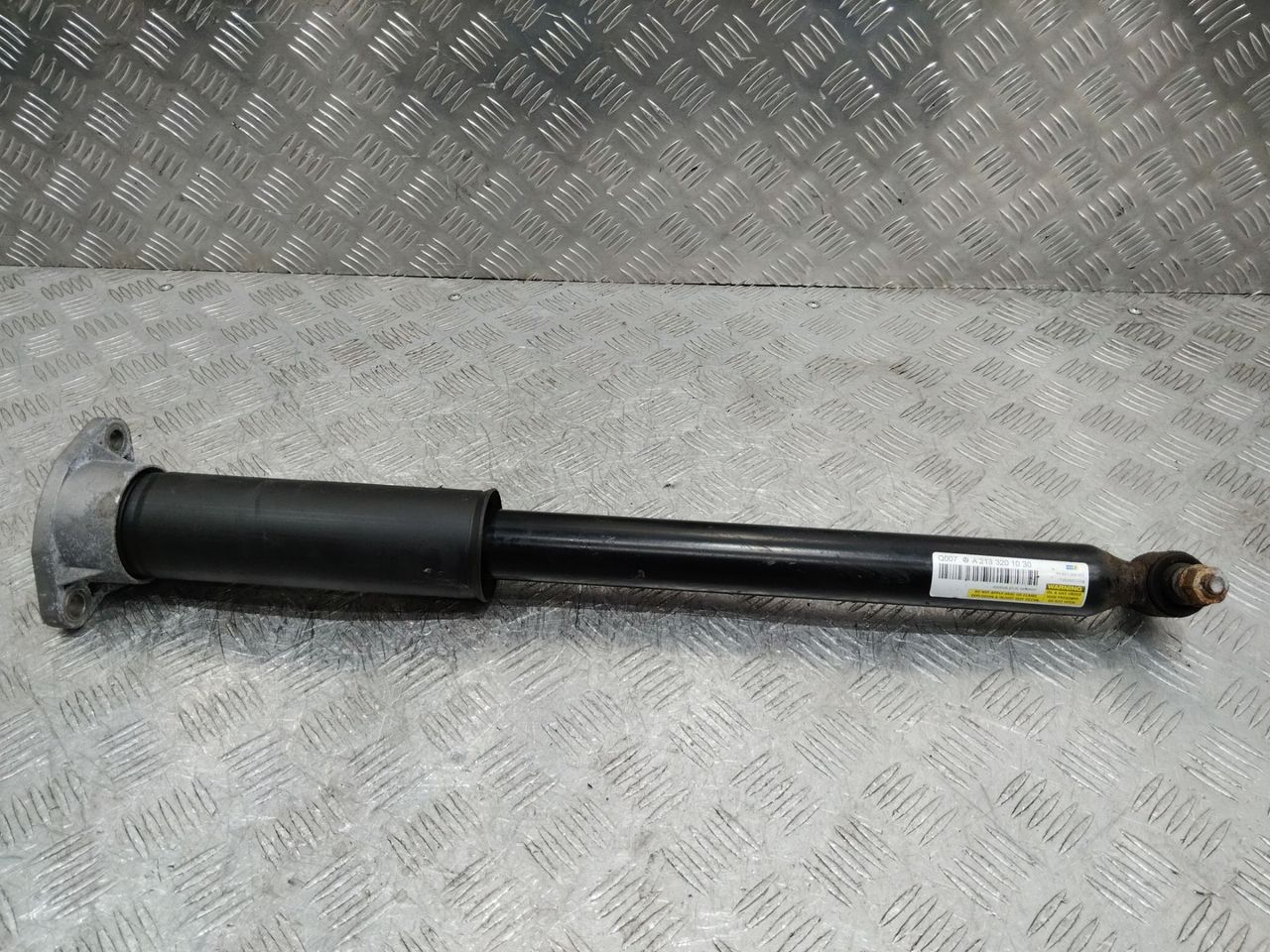 амортизатор подвески Mercedes-Benz E-Класс W213/S213/C238/A238 2018, 2.0 л., дизель, A2133201030