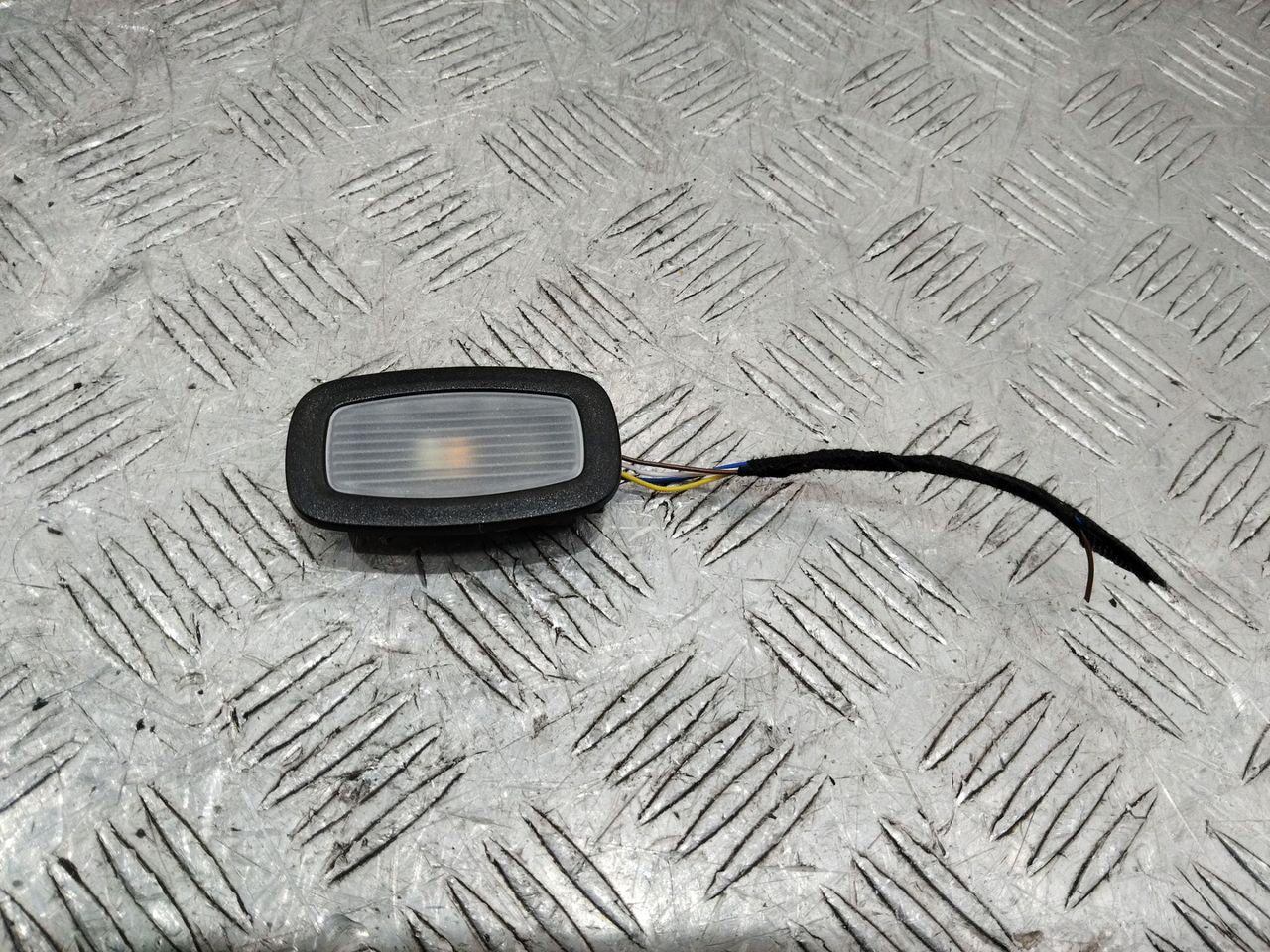 плафон подсветки бардачка Mercedes-Benz GLC-Класс X253/C253 2018, A0009063105