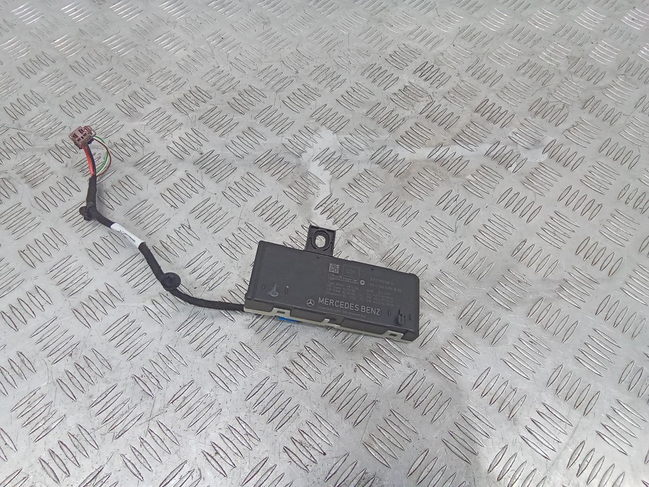 блок управления крышкой багажника Mercedes-Benz E-Класс W213/S213/C238/A238 2017, A2139000814