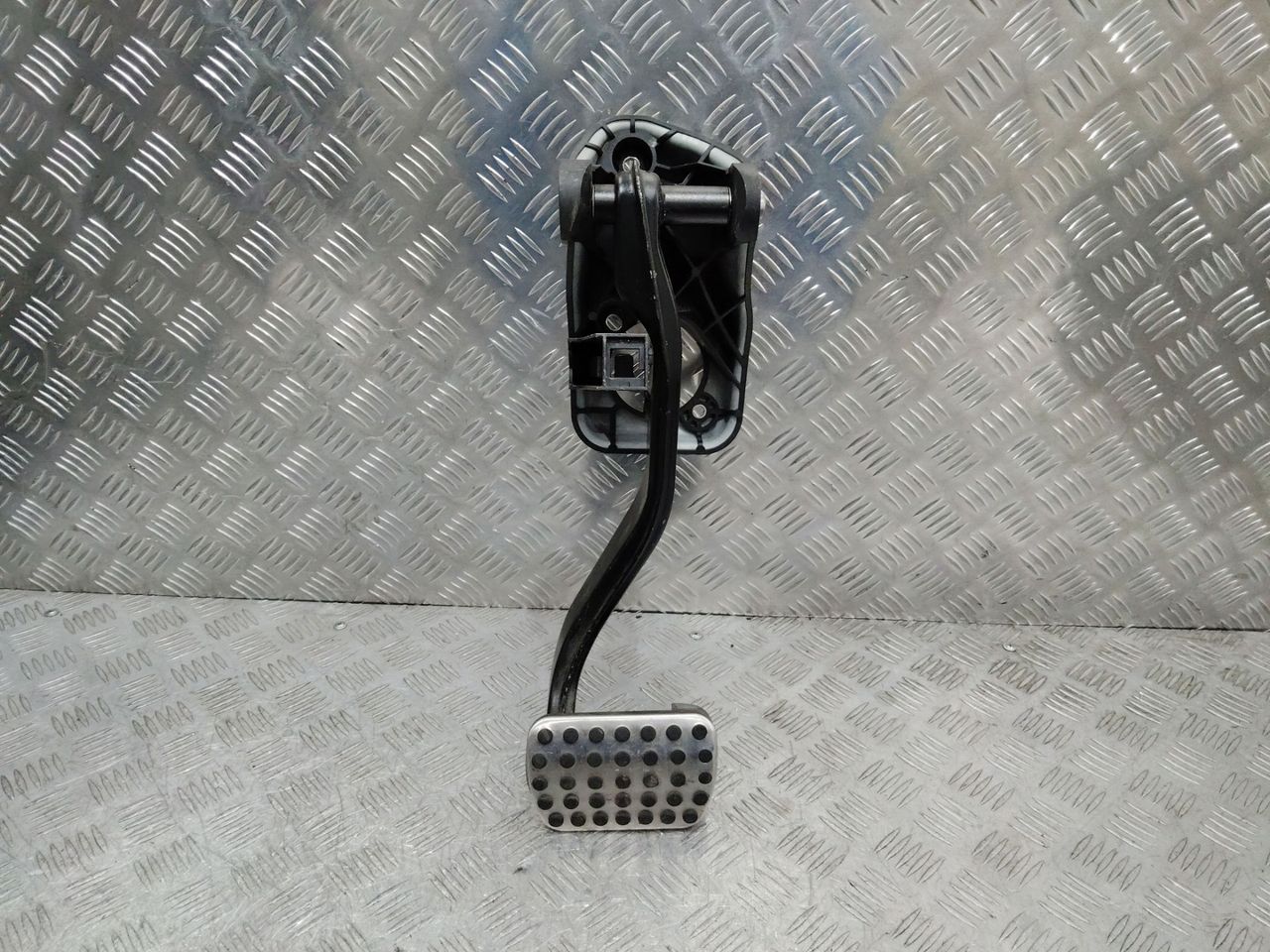 педаль тормоза Mercedes-Benz C-Класс W205/S205/C205 2017, A2052900800