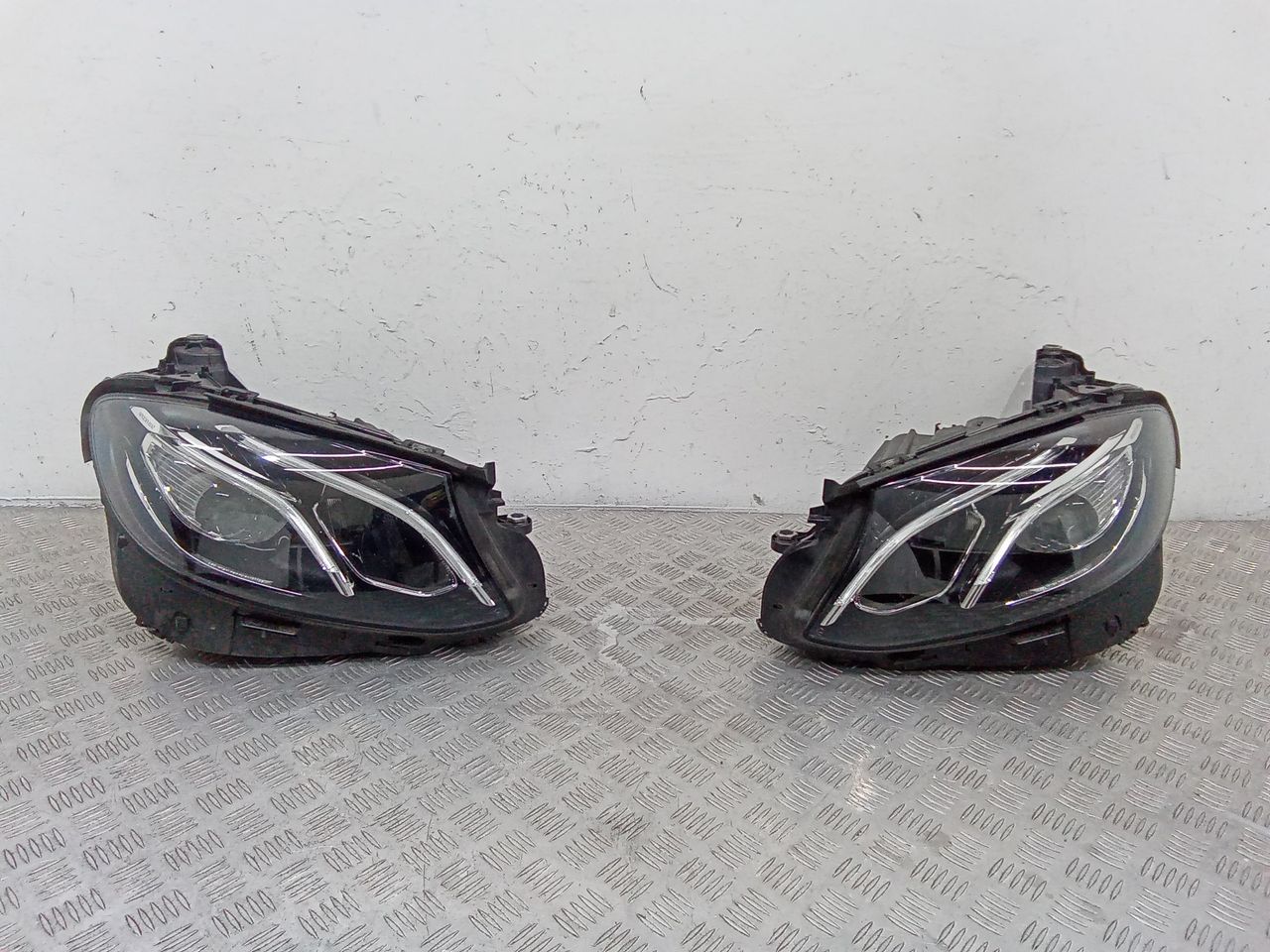 фара Mercedes-Benz E-Класс W213/S213/C238/A238 2017, A2139064104, A2139064204