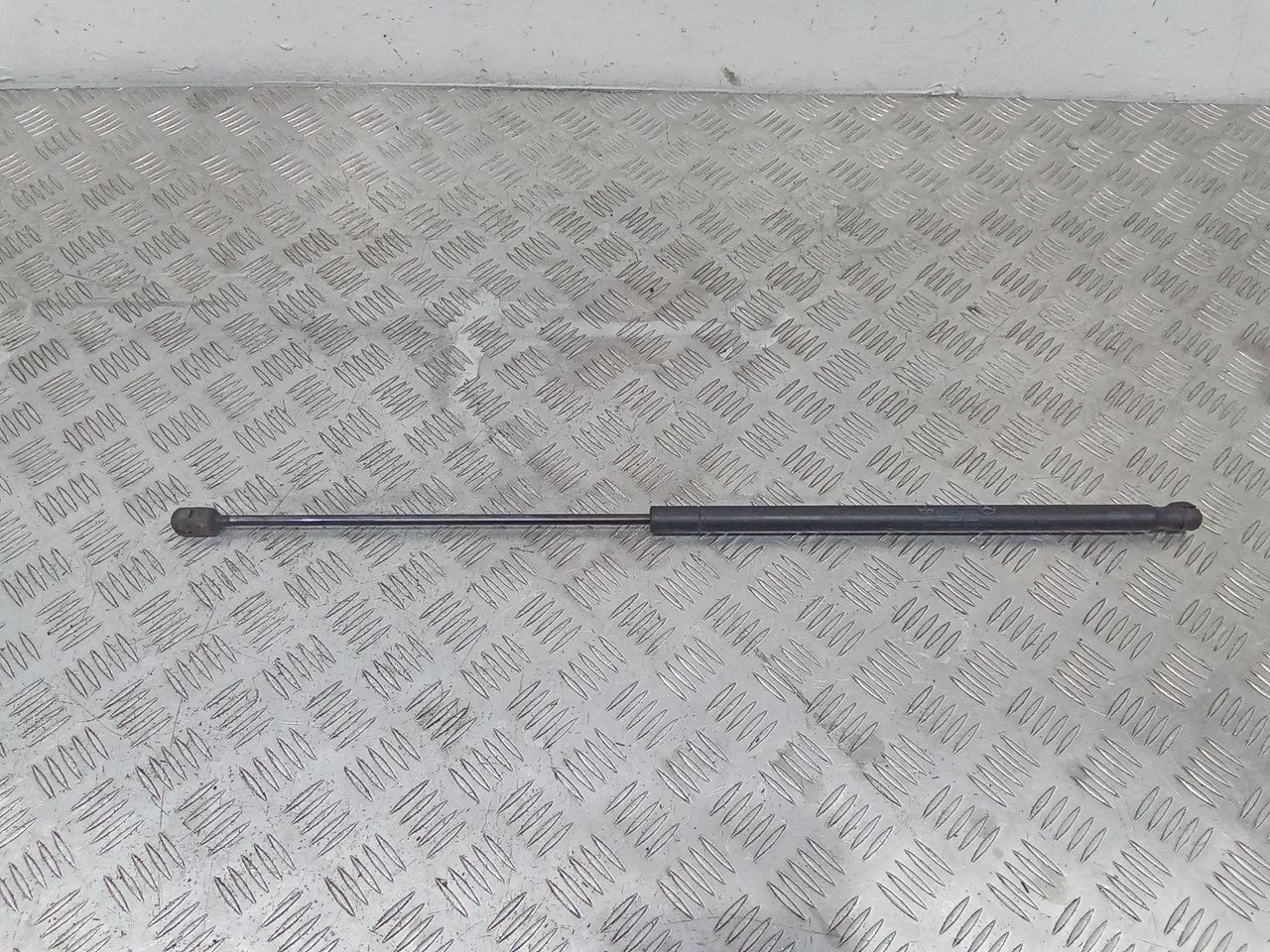амортизатор капота Mercedes-Benz E-Класс W211/S211 2004, A2118800029