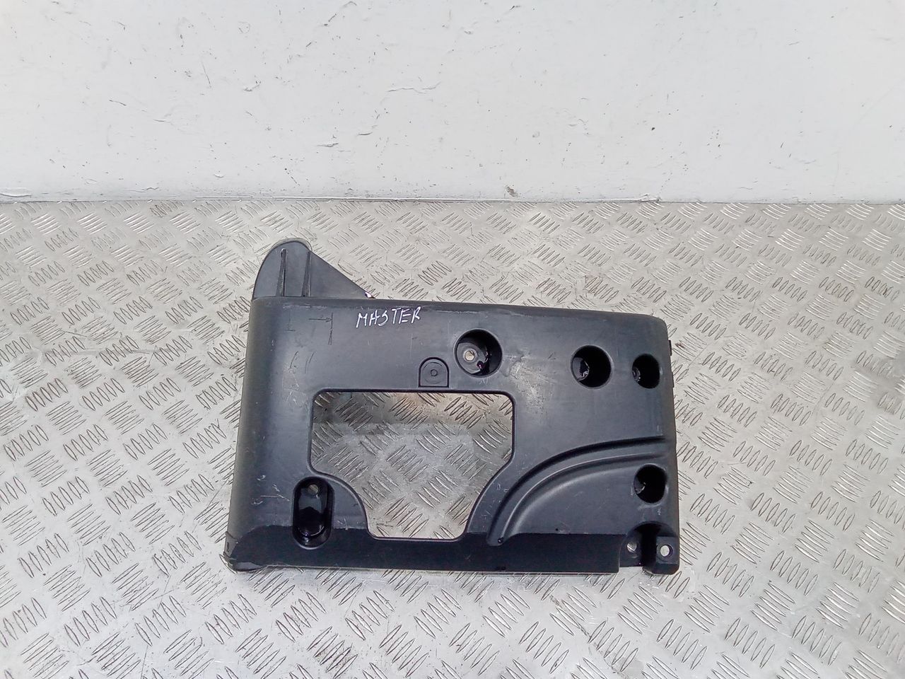 Крепление бампера заднего Renault Master 3 поколение 2011, 852220001R