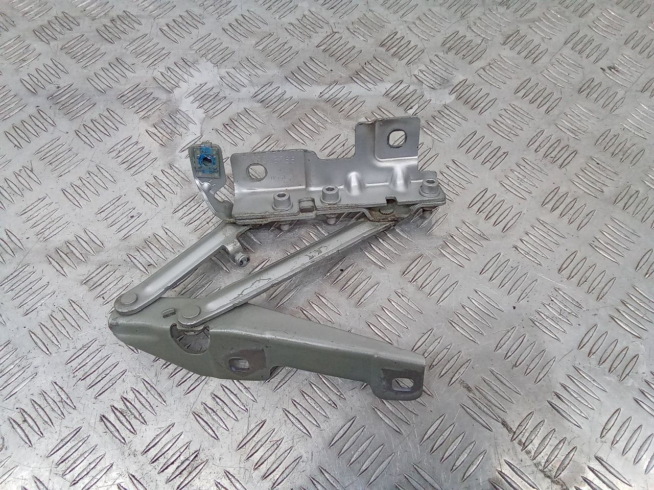 петля капота левая Opel Insignia 1 поколение (A) 2010, 12841600, 13248765