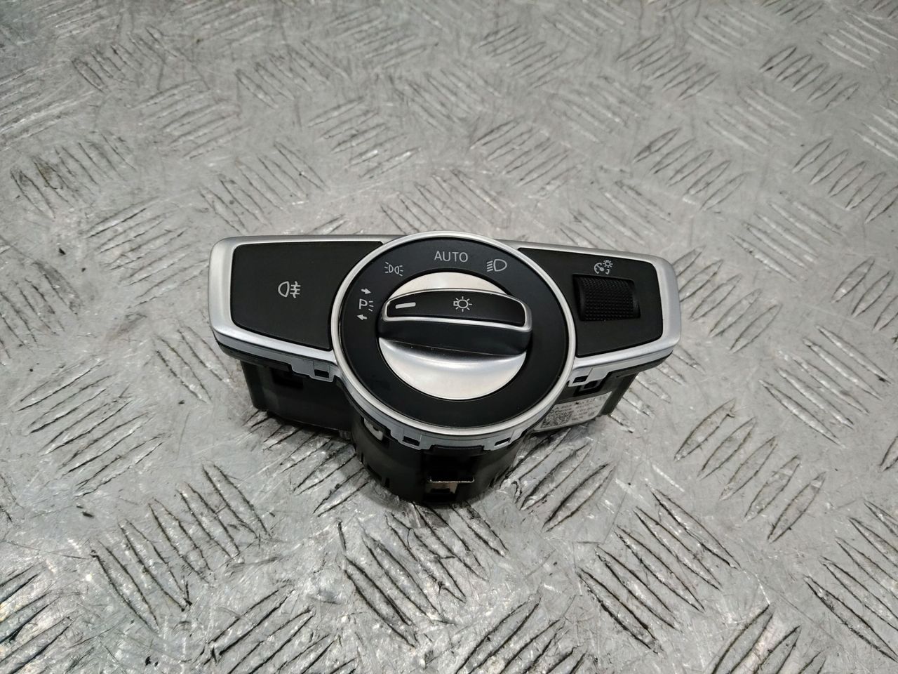 переключатель света Mercedes-Benz GLC Coupe C253 2018, A2059051810