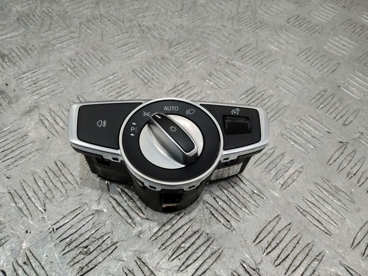 переключатель света Mercedes-Benz GLC Coupe C253 2018, A2059051810