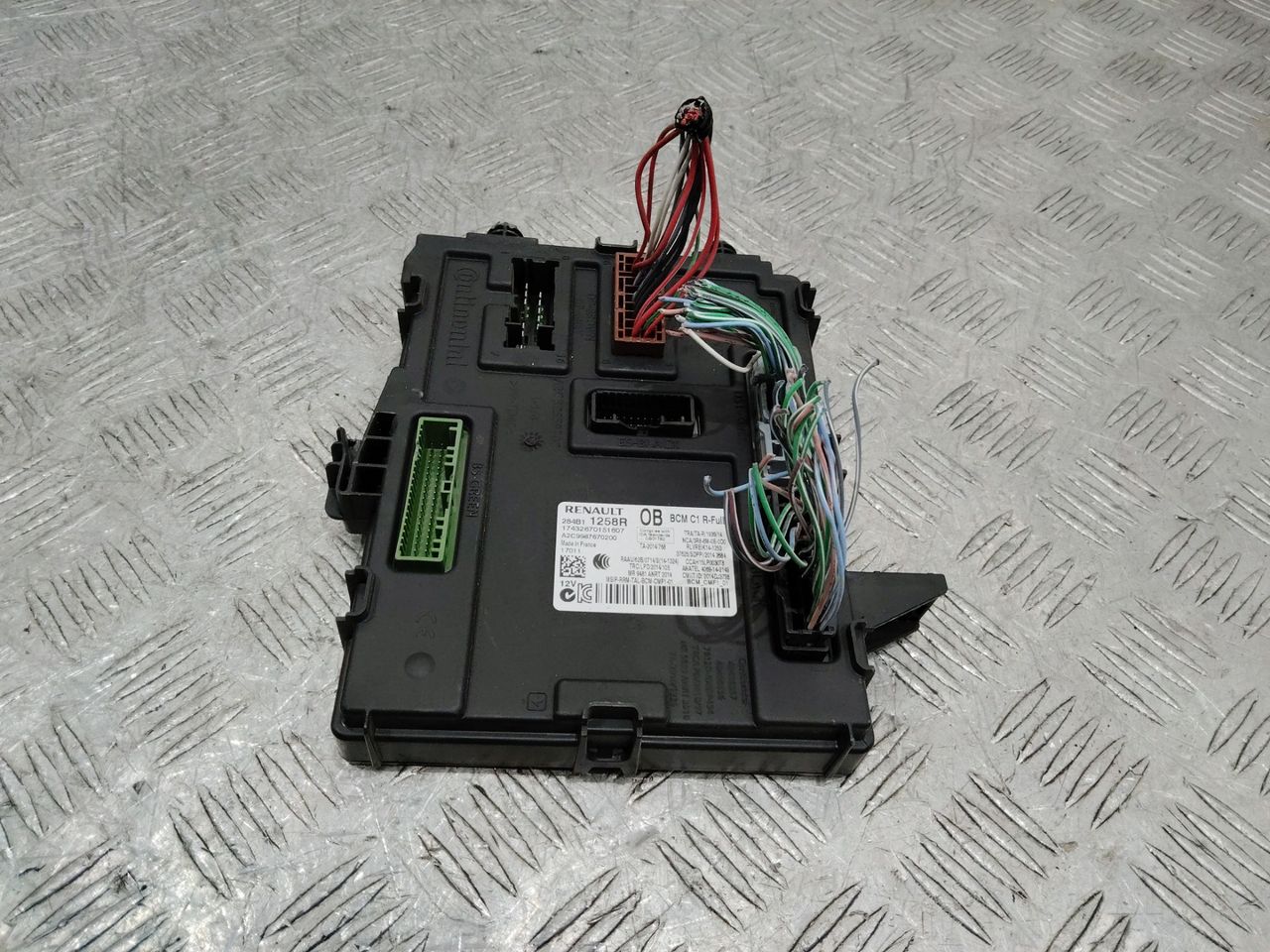 блок комфорта Renault Megane 4 поколение 2016, 284B11258R