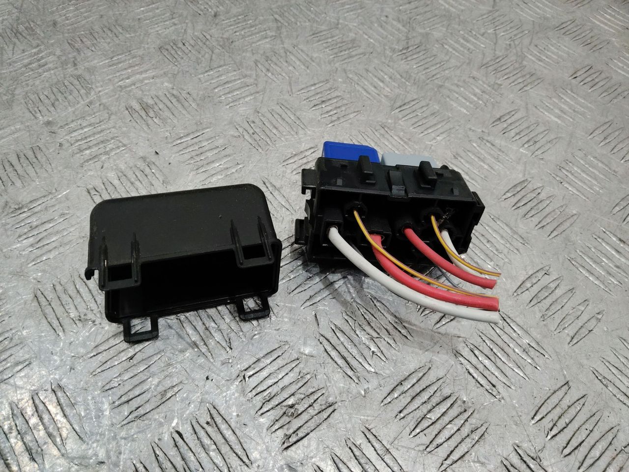 реле печки Renault Megane 4 поколение 2016, 8200222933