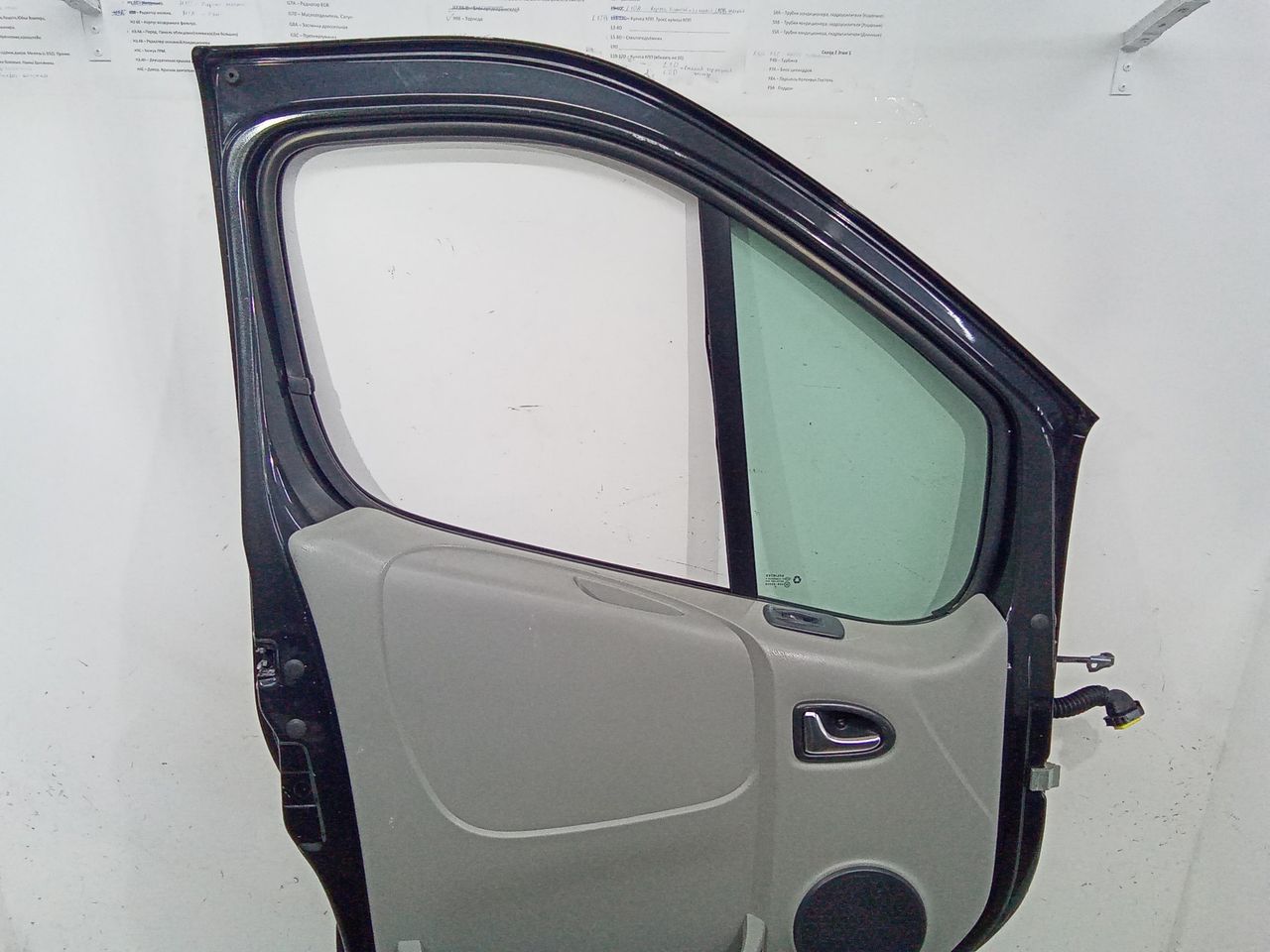 стеклоподъемник электрический передний левый Renault Trafic 2 поколение [рестайлинг] 2012