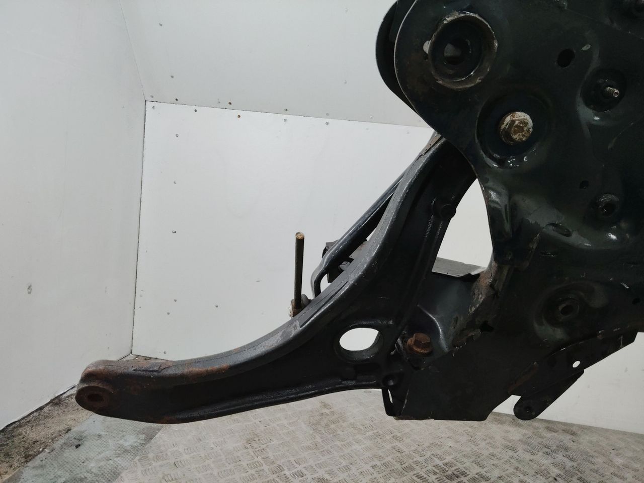 рычаг передний левый Renault Master 3 поколение 2011, 2.3 л., дизель