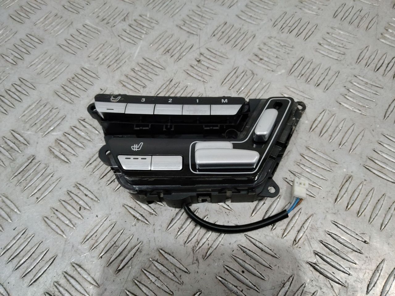 блок управления сиденьем Mercedes-Benz S-Класс W221 2007, седан, A2218702179
