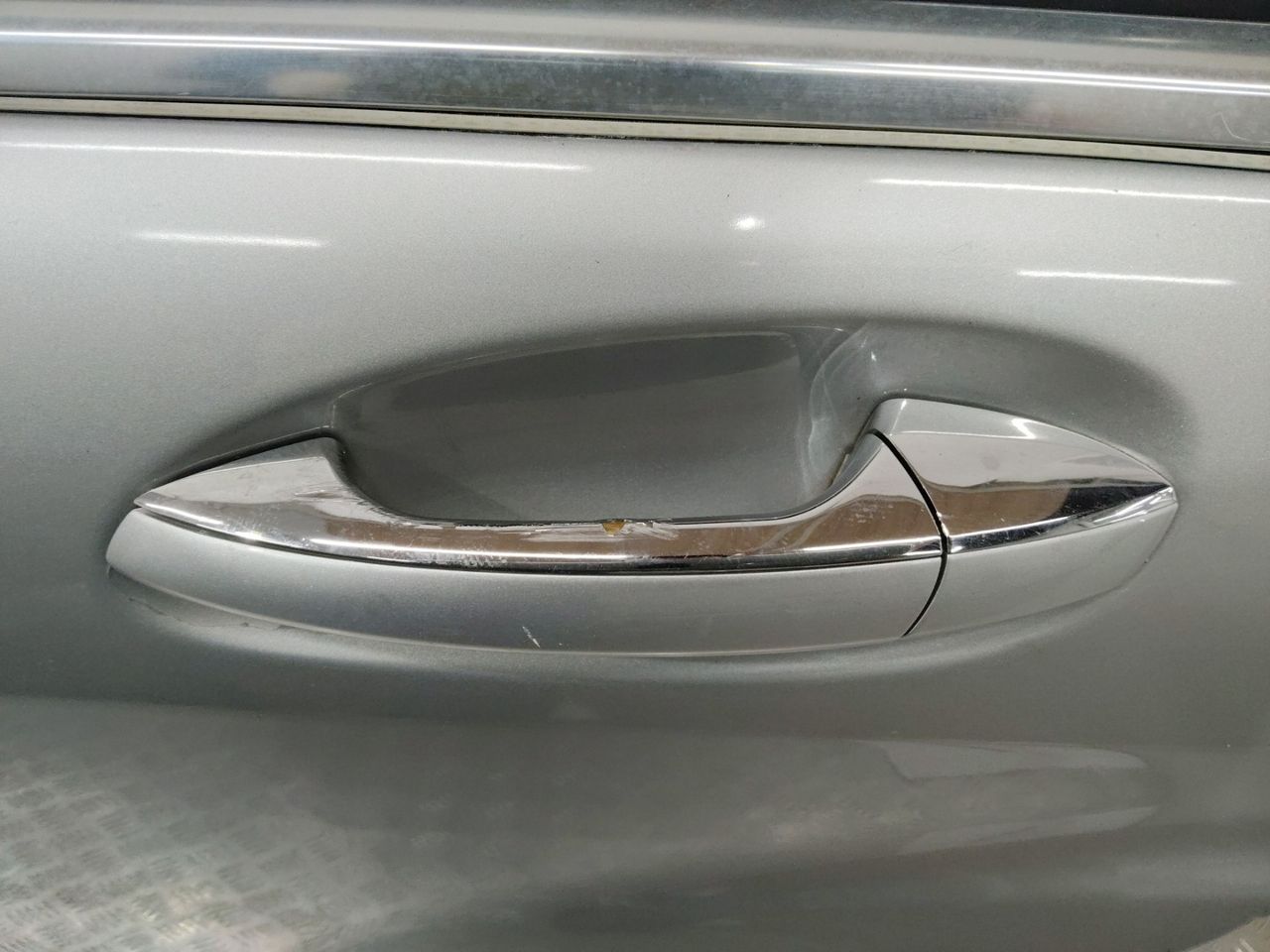 ручка наружная задняя левая Mercedes-Benz S-Класс W221 2007, седан