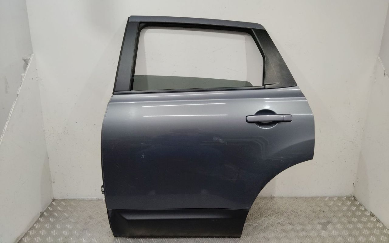 дверь задняя левая Nissan Qashqai+2 J10 2008