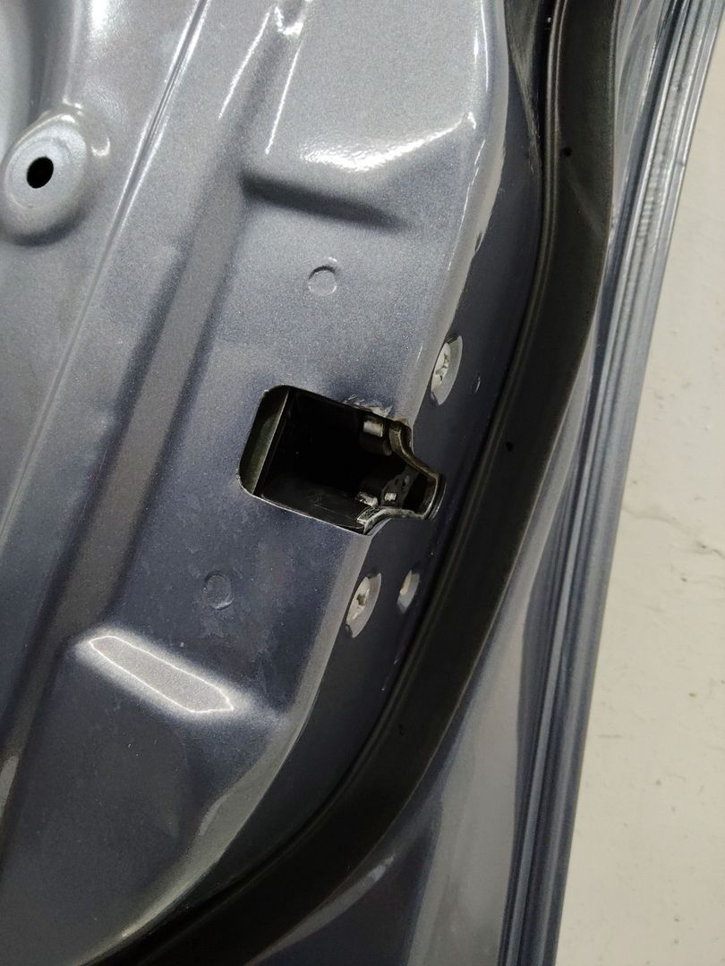 замок двери передней правой Nissan Qashqai 1 поколение 2008