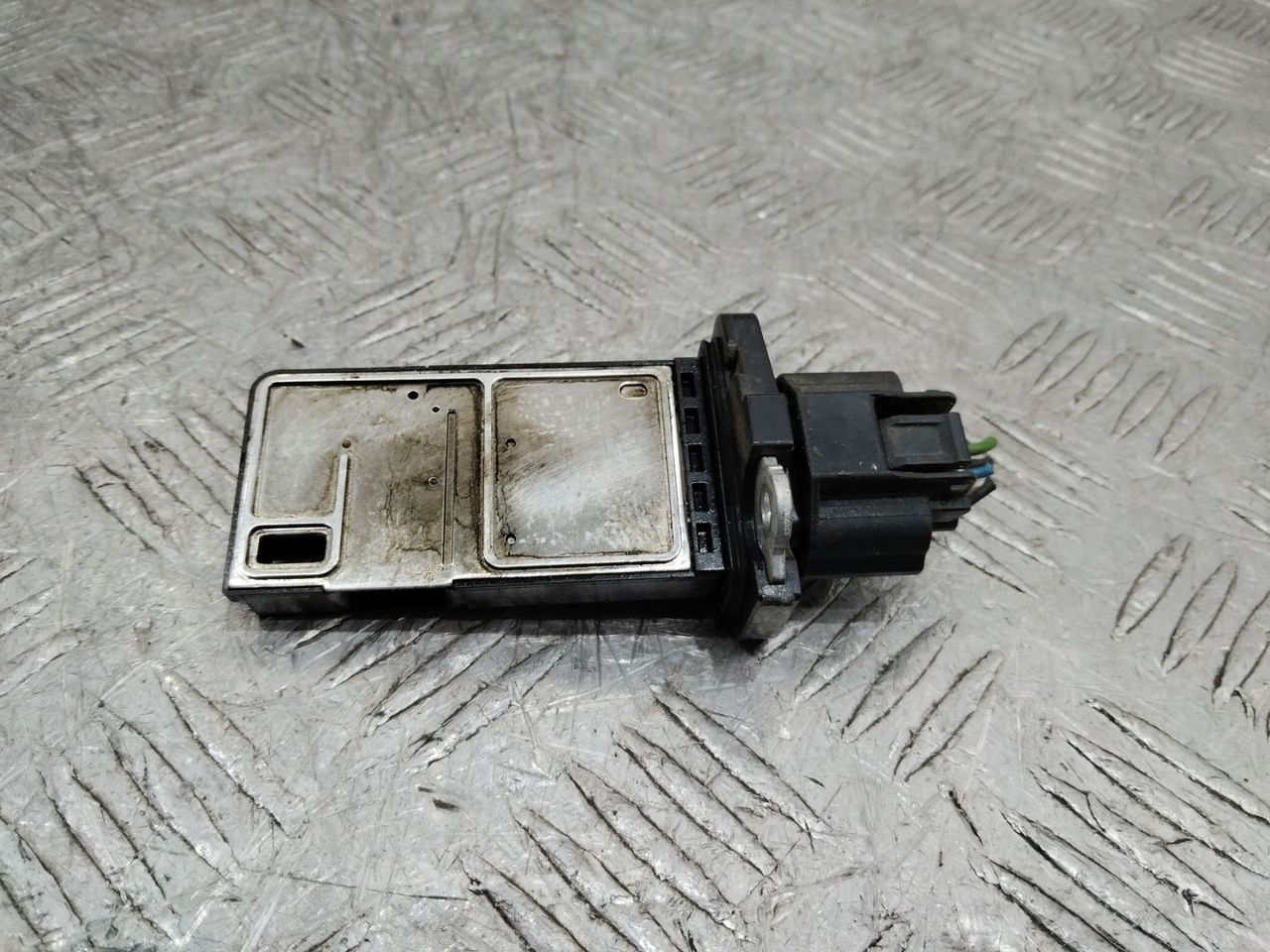 расходомер воздуха Nissan Qashqai 1 поколение 2008, 226807S000