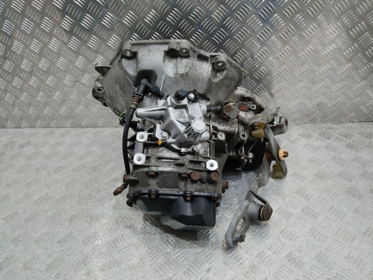 КПП механическая (МКПП) Opel Corsa D 2008, 1.2 л., A 12 XER, бензин, МКПП, 55565177, W429, B11281298AKTW429