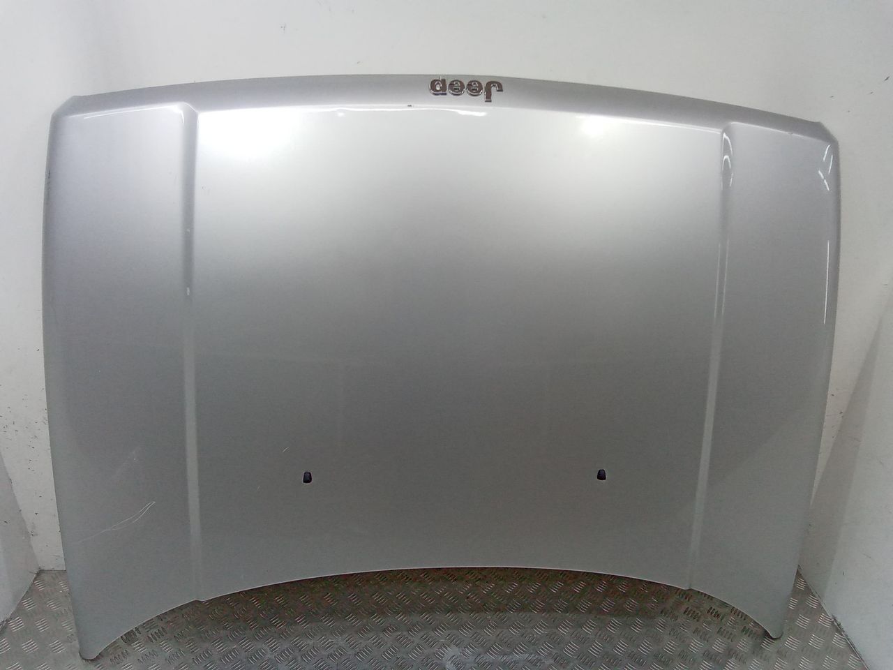 капот Jeep Commander 1 поколение 2006, 566ABG34