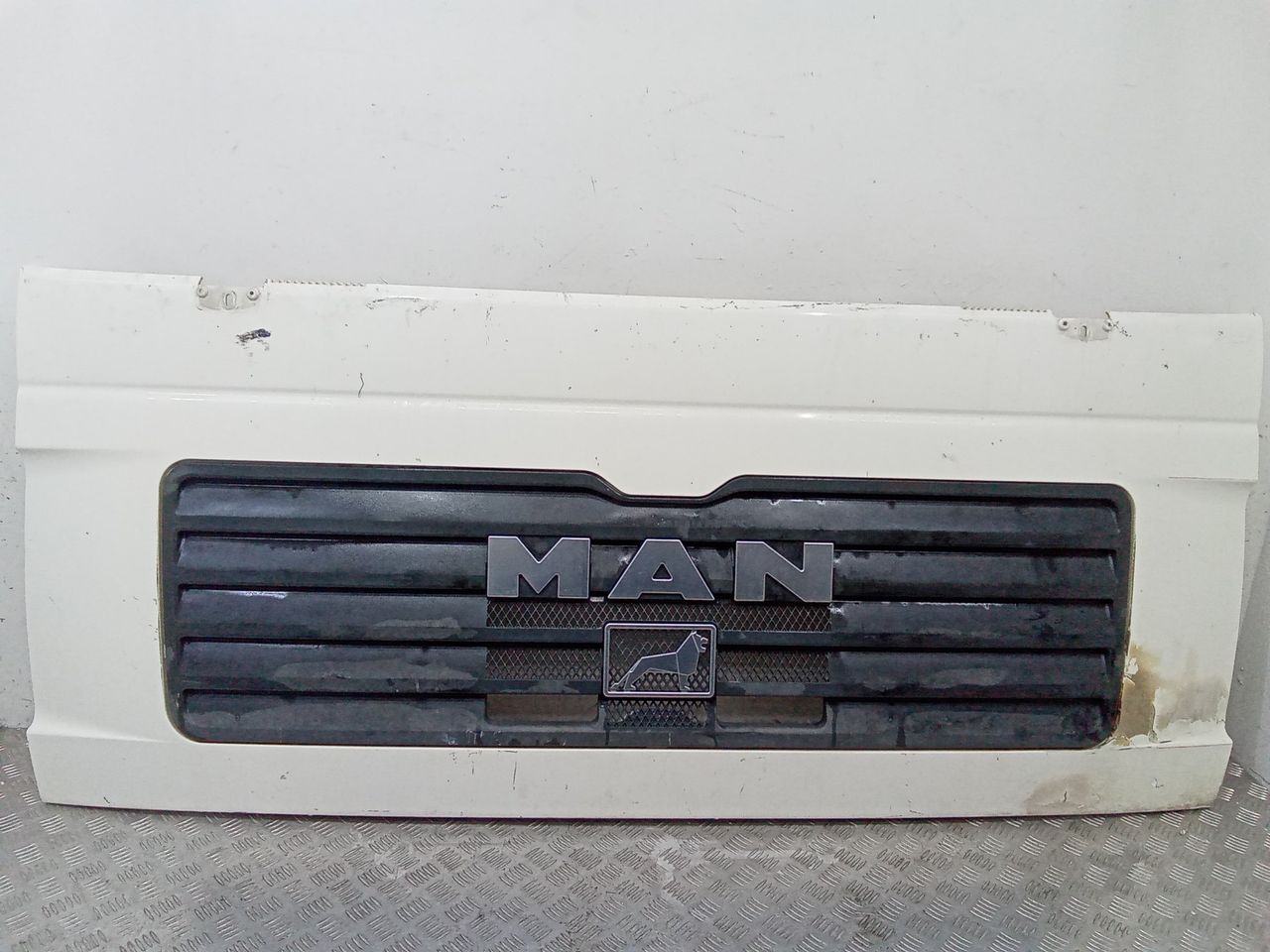 капот MAN TGL 1 поколение 2007, 81611100072
