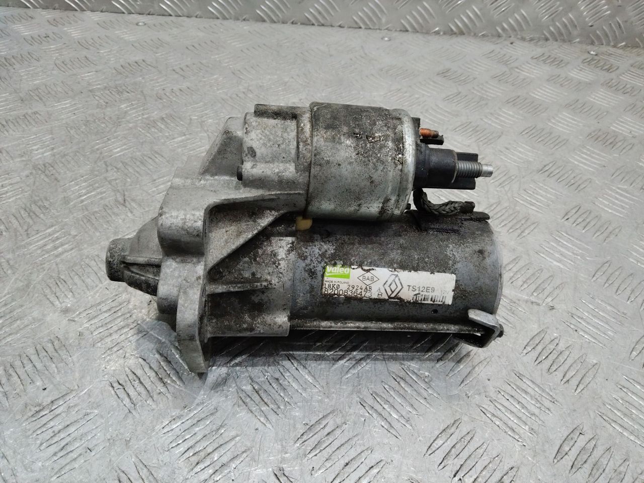 стартер Renault Megane 3 поколение 2010, 1.5 л., дизель, МКПП, 8200836473