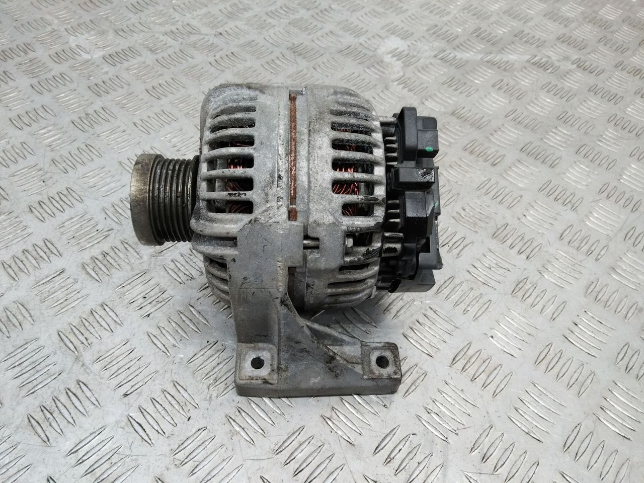 генератор Volvo V70 2 поколение 2005, 30667787
