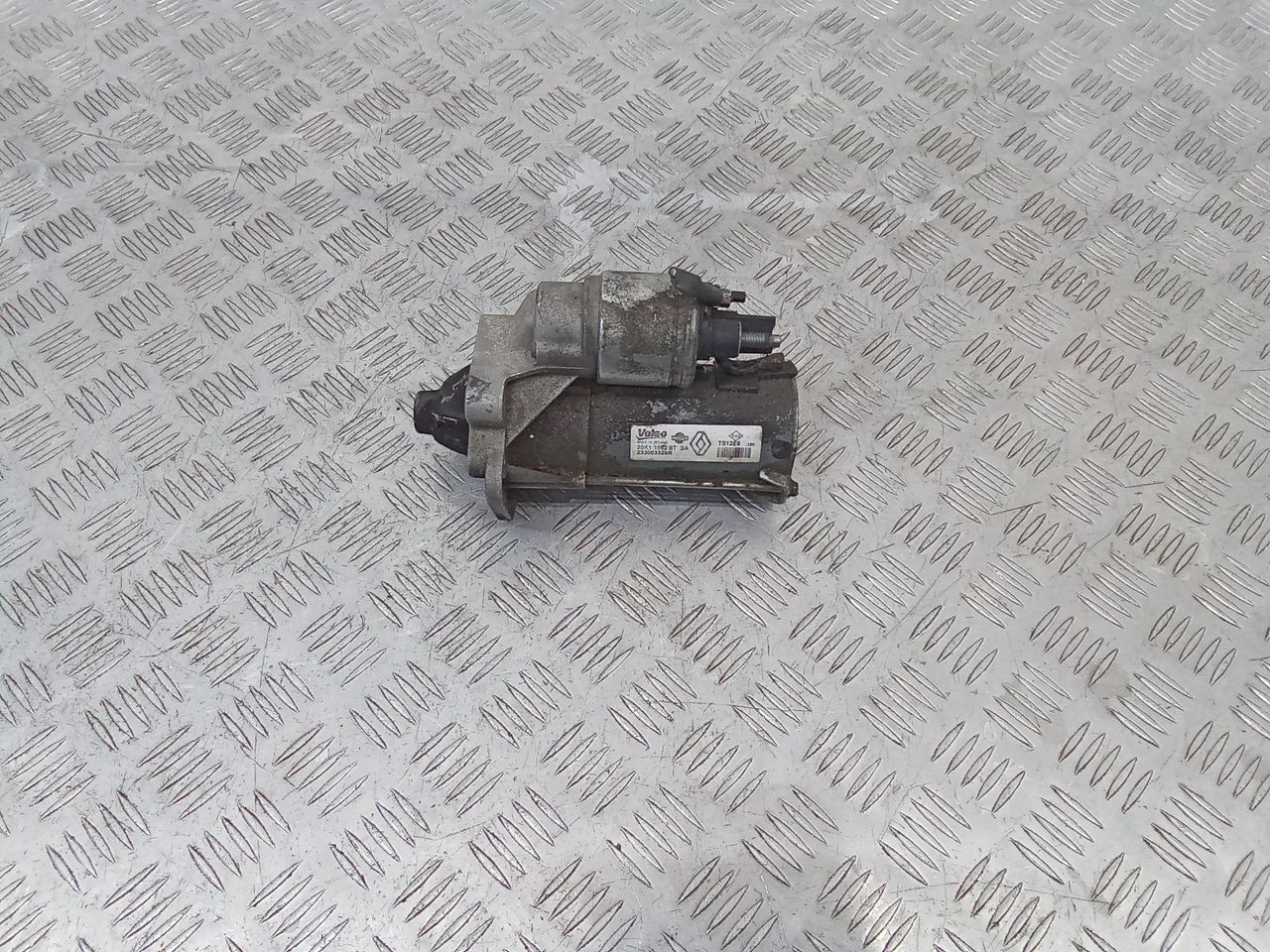 стартер Renault Duster 1 поколение 2013, 1.5 л., дизель, МКПП, 233003329R