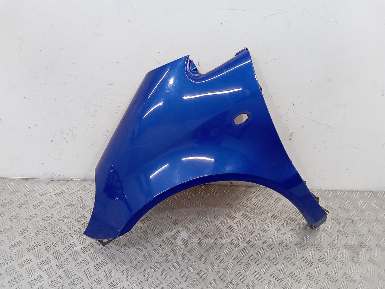 крыло переднее левое Mercedes-Benz A-Класс W168 2001, A1688800318