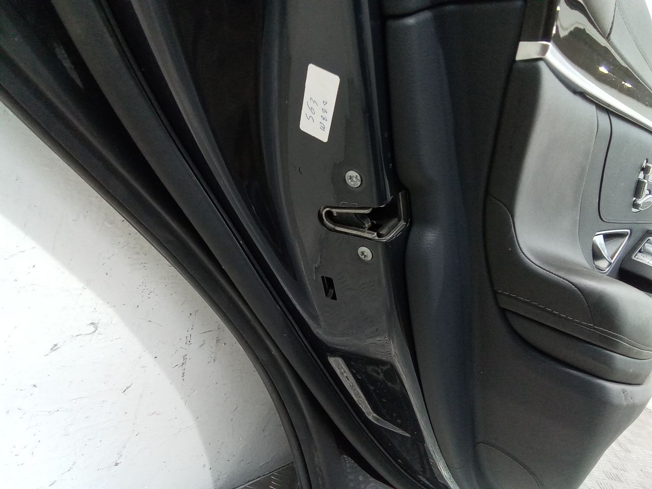 замок двери задней левой Mercedes-Benz S-Класс W222/C217/A217 2015, седан