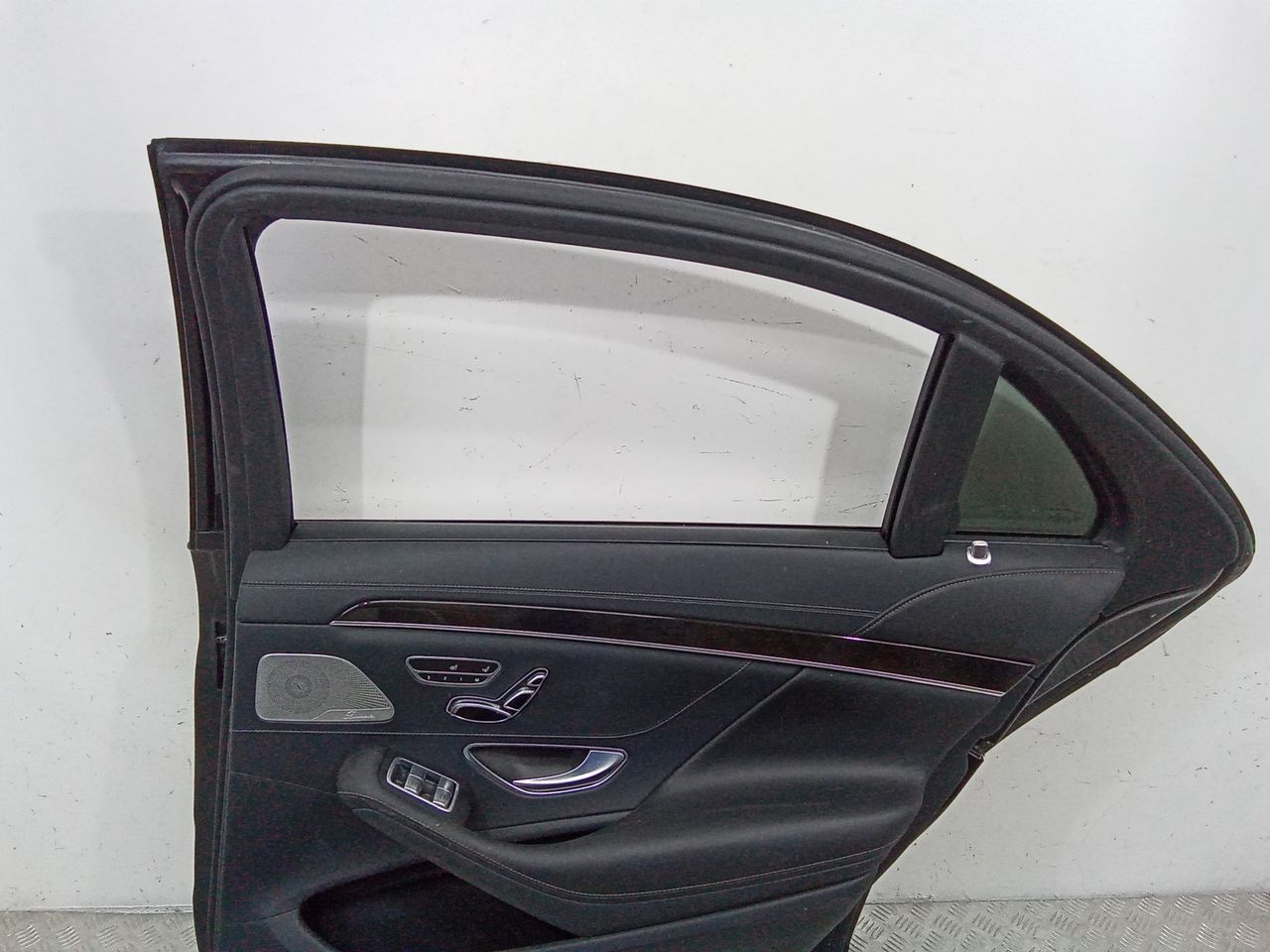 стеклоподъемник электрический задний правый Mercedes-Benz S-Класс W222/C217/A217 2015, седан