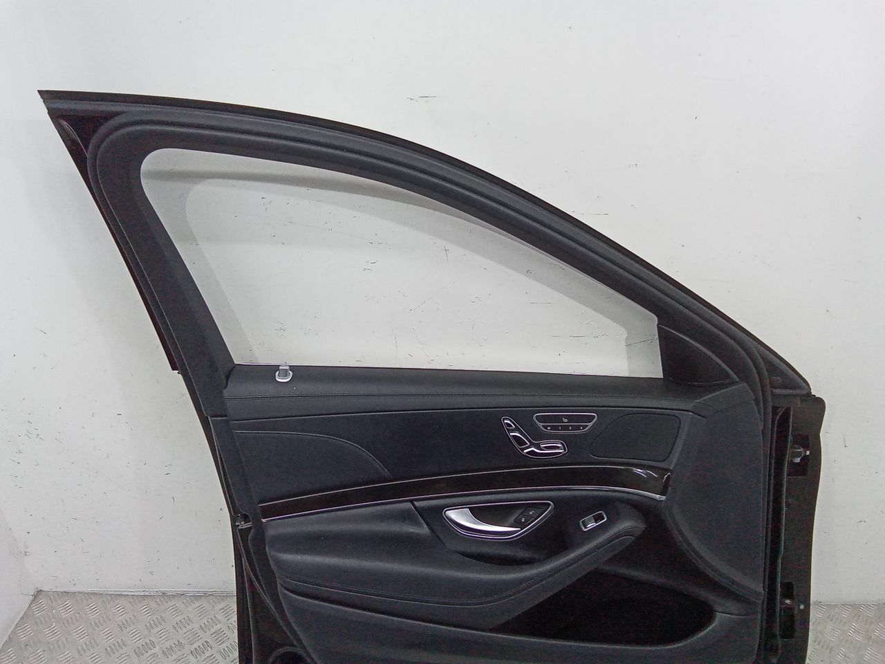 стеклоподъемник электрический передний левый Mercedes-Benz S-Класс W222/C217/A217 2014, седан
