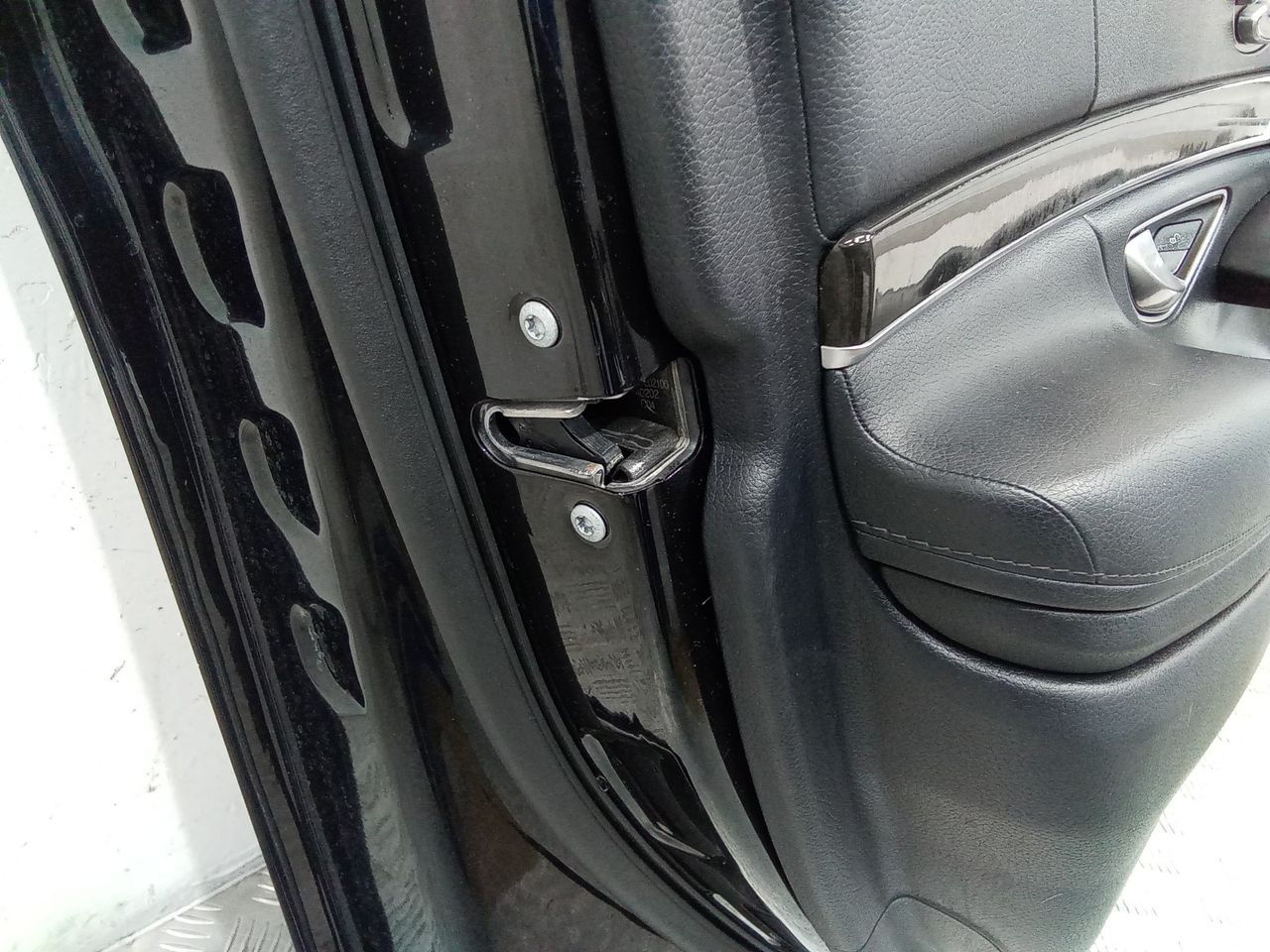 замок двери передней левой Mercedes-Benz S-Класс W222/C217/A217 2014, седан, A0997202100
