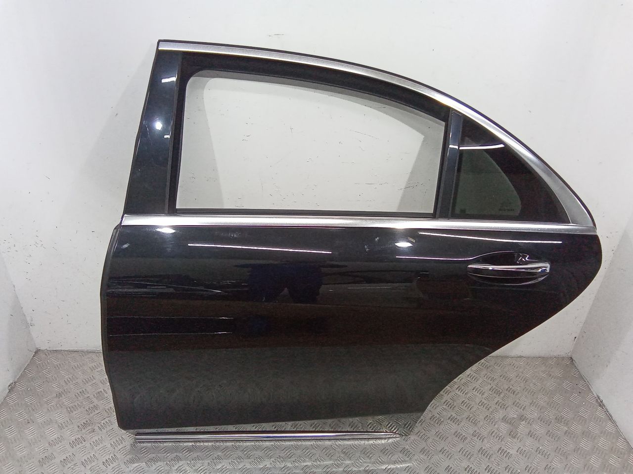 дверь задняя левая Mercedes-Benz S-Класс W222/C217/A217 2014, седан